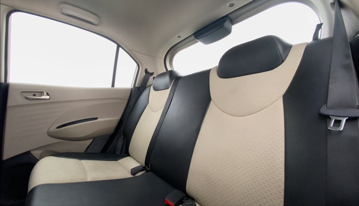 2018 Hyundai NEW SANTRO ASTA 1.1 MT, Petrol, Manual, 41,352 km, Right Side Rear Door Cabin