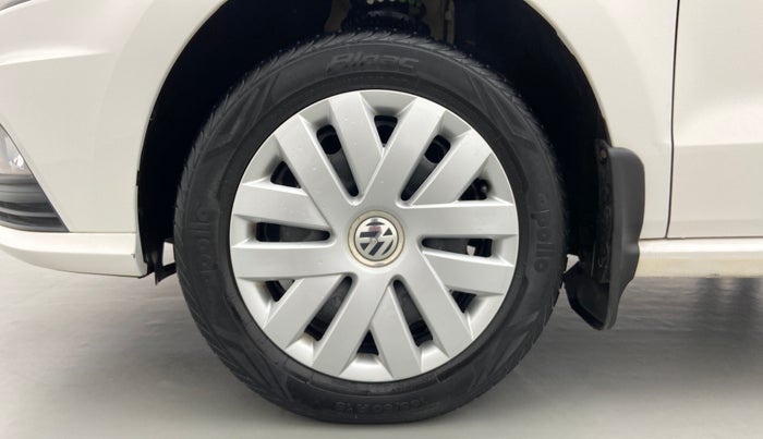 2017 Volkswagen Ameo COMFORTLINE 1.2, Petrol, Manual, 16,763 km, Left Front Wheel