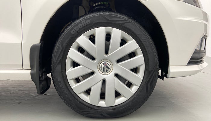 2017 Volkswagen Ameo COMFORTLINE 1.2, Petrol, Manual, 16,763 km, Right Front Wheel