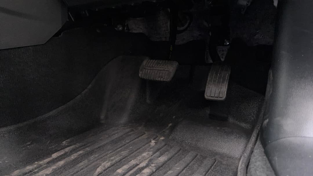 2024 Subaru Forester 2.5i (AWD), Automatic, 36497 km, Pedals and Footmat