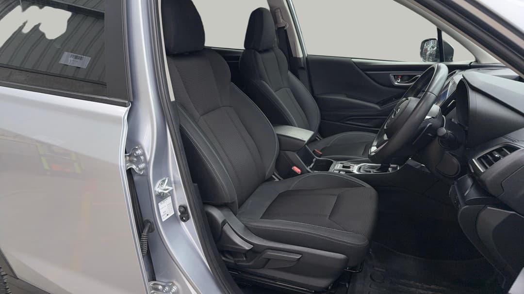 2024 Subaru Forester 2.5i (AWD), Automatic, 36497 km, Right Side Front Door Cabin View
