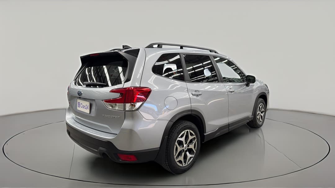 2024 Subaru Forester 2.5i (AWD), Automatic, 36497 km, Right Back Diagonal (45- Degree) View