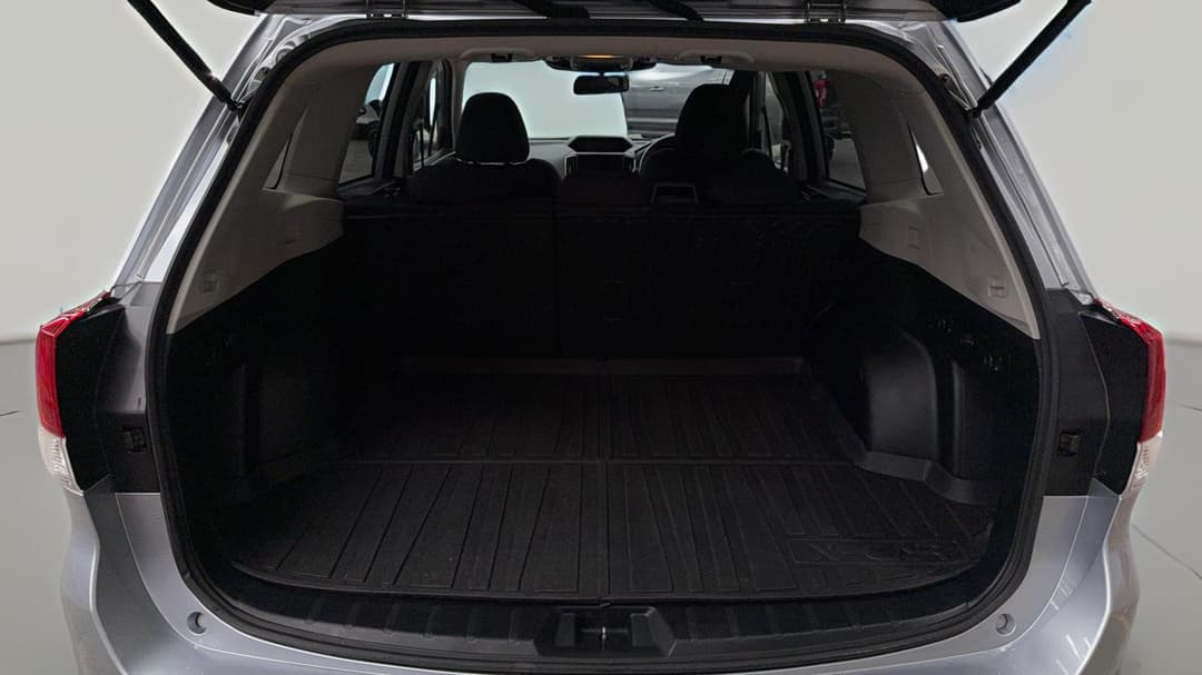 2024 Subaru Forester 2.5i (AWD), Automatic, 36497 km, Boot Inside View