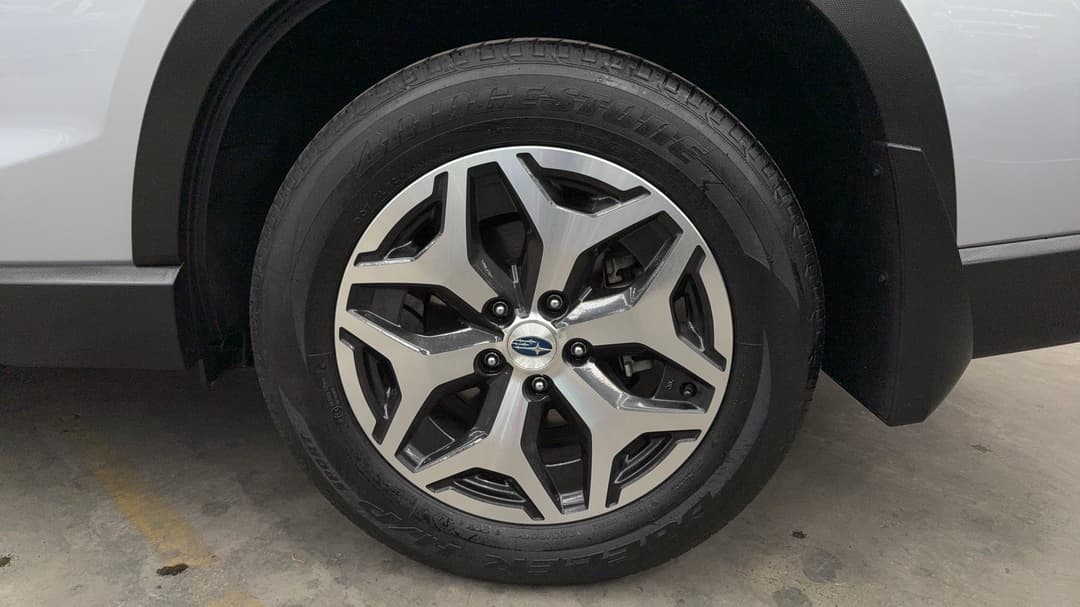 2024 Subaru Forester 2.5i (AWD), Automatic, 36497 km, Left Rear Wheel