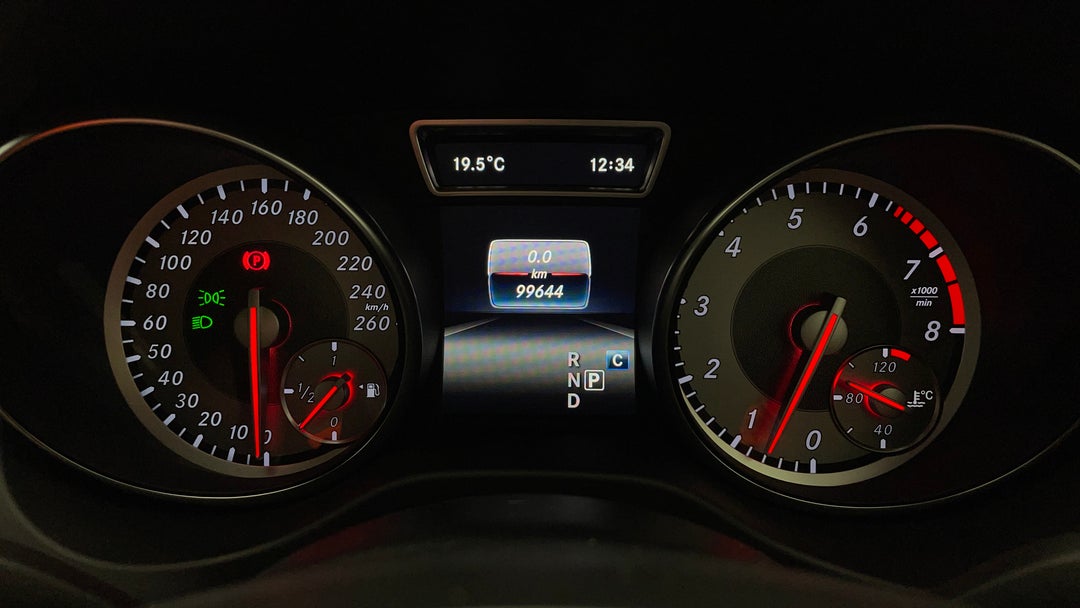 2016 Mercedes-benz GLA 180, Automatic, 99644 km, Odometer View