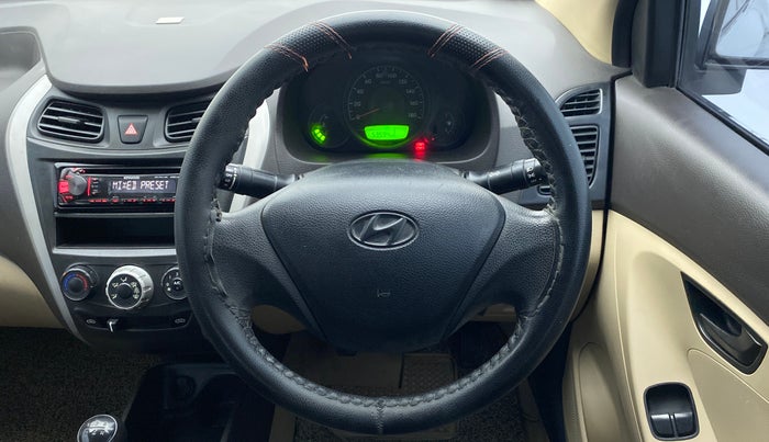 2015 Hyundai Eon ERA PLUS, CNG, Manual, 53,594 km, Steering Wheel Close Up