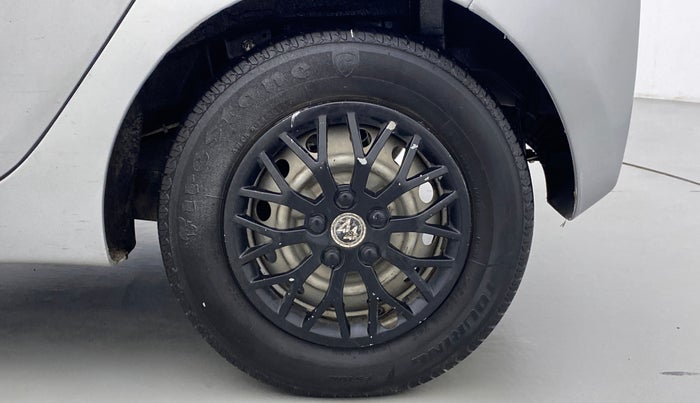 2015 Hyundai Eon ERA PLUS, CNG, Manual, 53,594 km, Left Rear Wheel