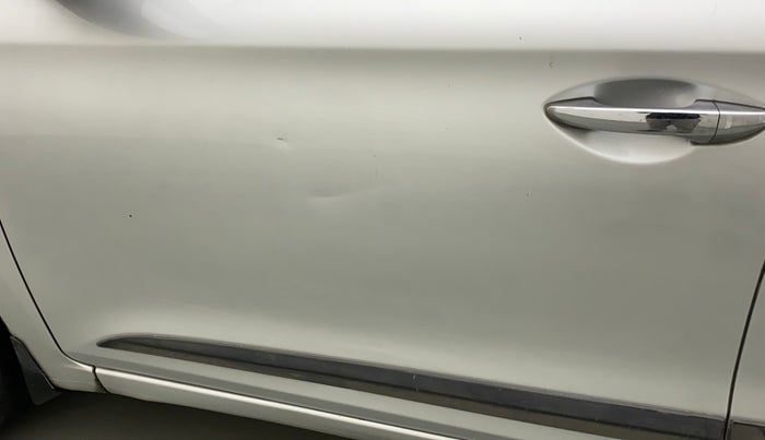 2015 Hyundai Elite i20 ASTA 1.2, Petrol, Manual, 61,993 km, Front passenger door - Slightly dented