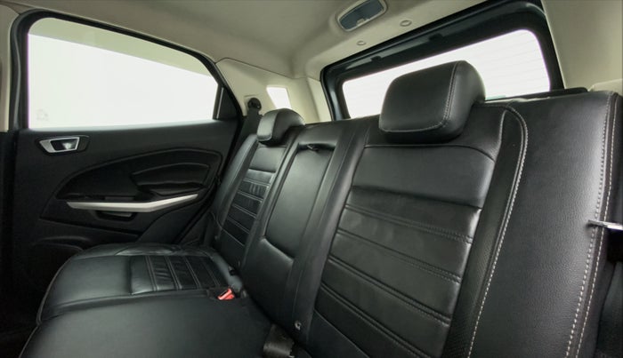 2018 Ford Ecosport 1.5 TDCI TITANIUM PLUS, Diesel, Manual, 62,403 km, Right Side Rear Door Cabin