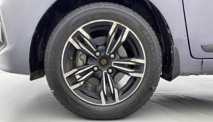 2016 Hyundai Grand i10 SPORTZ 1.2 KAPPA VTVT, Petrol, Manual, 16,157 km, Left Front Wheel
