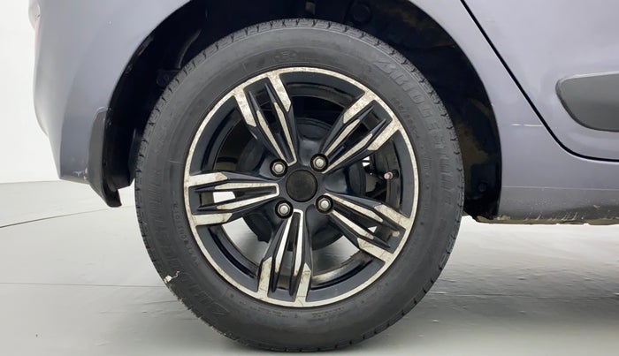 2016 Hyundai Grand i10 SPORTZ 1.2 KAPPA VTVT, Petrol, Manual, 16,157 km, Right Rear Wheel