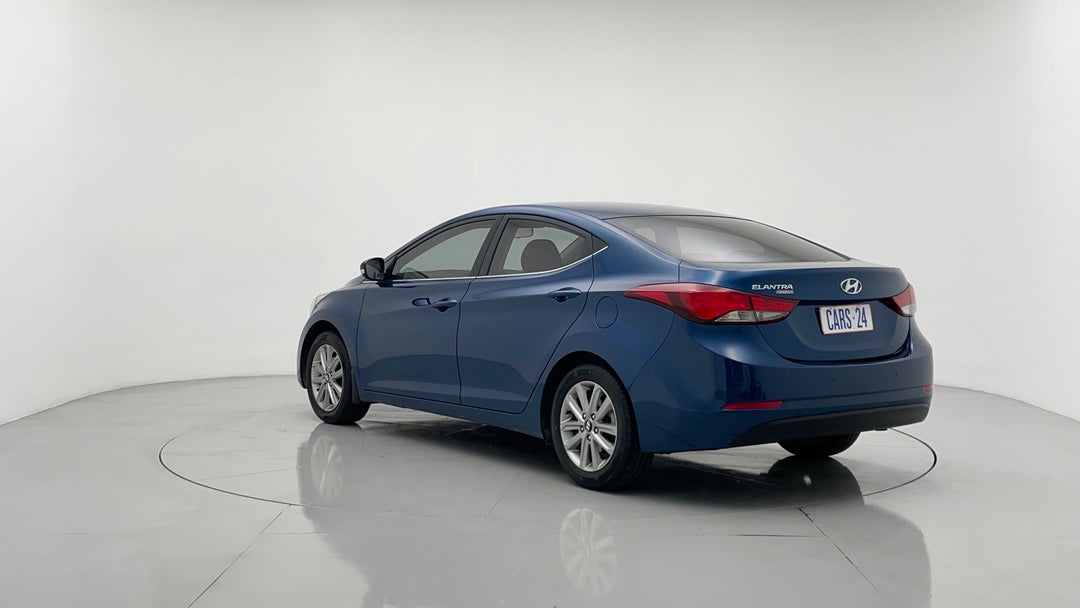 Left Back Diagonal (45- Degree) View