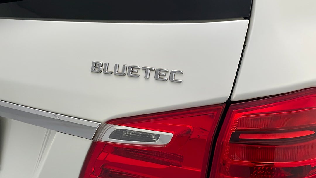 Badge (Boot Right Side)