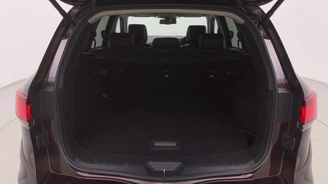 2022 Renault Koleos Zen (4x2), Automatic, 62309 km, Boot Inside View