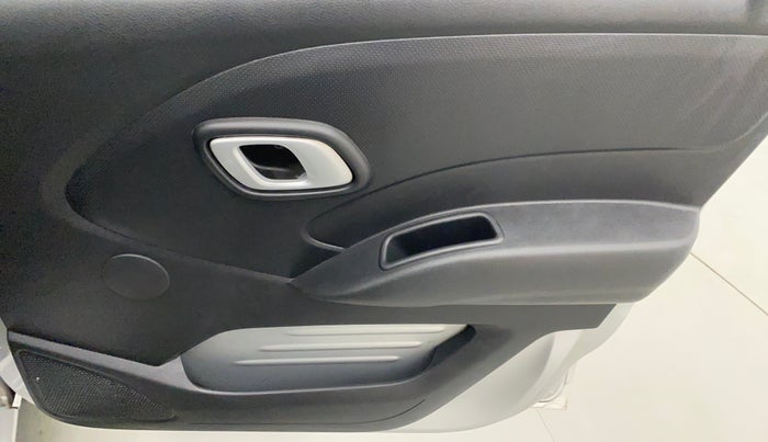 2018 Datsun Redi Go S 1.0 AMT, Petrol, Automatic, 21,033 km, Driver Side Door Panels Control