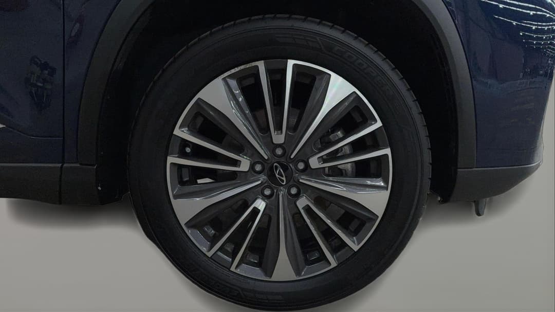 2025 Chery Tiggo 8 Pro Max Ultimate AWD, Automatic, 8699 km, Right Front Wheel