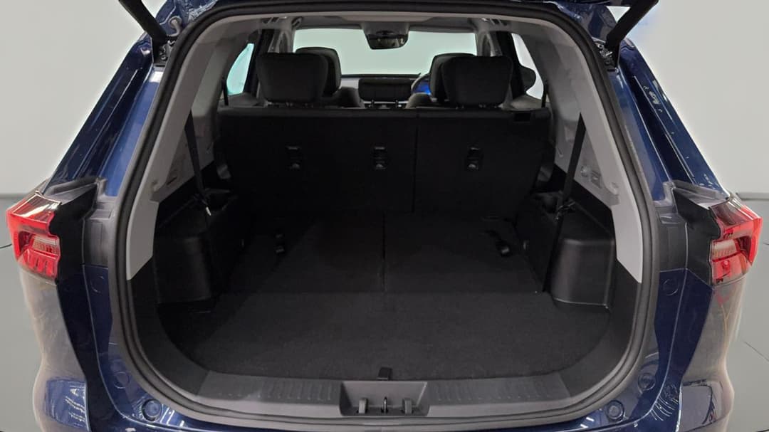 2025 Chery Tiggo 8 Pro Max Ultimate AWD, Automatic, 8699 km, Boot Inside View