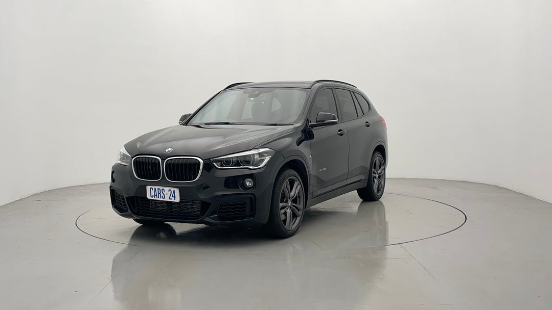 Left Front Diagonal (45- Degree) View