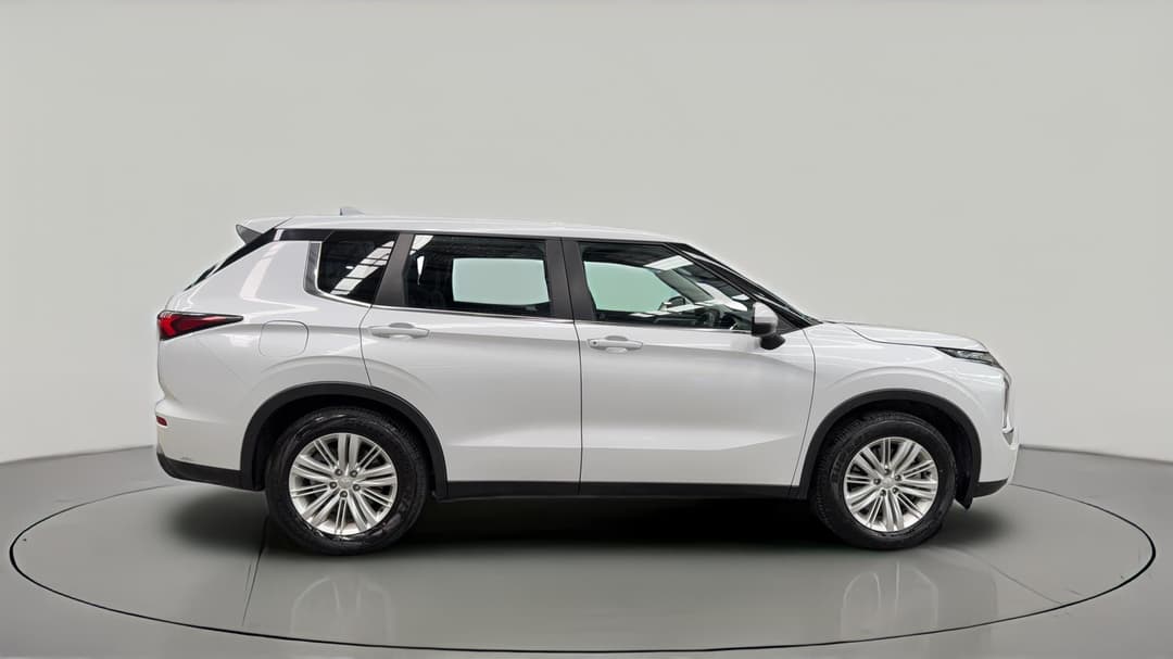 2024 Mitsubishi Outlander Es 7 Seat (2WD), Automatic, 55158 km, Right Side View