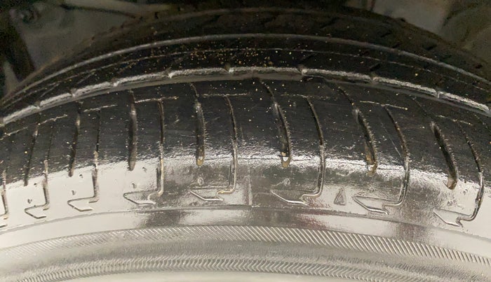 2019 Honda City VX MT PETROL, Petrol, Manual, 26,376 km, Left Front Tyre Tread