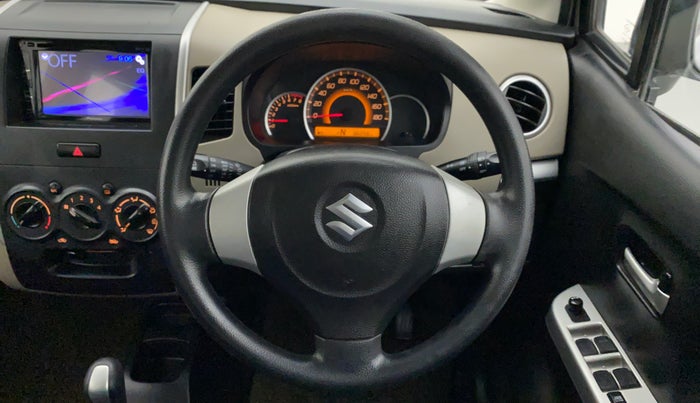 2016 Maruti Wagon R 1.0 VXI AMT, Petrol, Automatic, 36,229 km, Steering Wheel Close Up