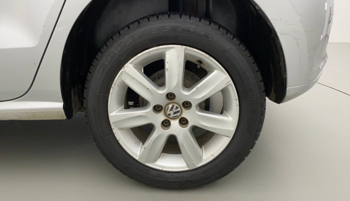 2012 Volkswagen Polo HIGHLINE 1.6L, Petrol, Manual, 56,870 km, Left Rear Wheel