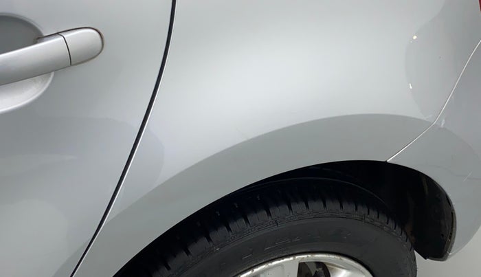 2012 Volkswagen Polo HIGHLINE 1.6L, Petrol, Manual, 56,870 km, Left quarter panel - Slightly dented