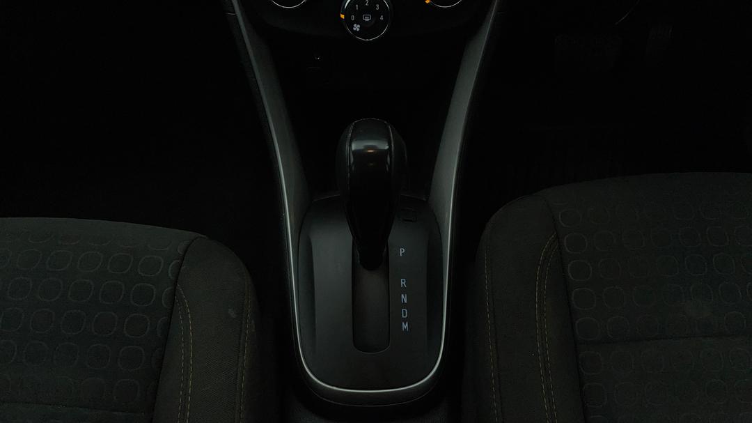 2019 Holden Trax Ls, Automatic, 33639 km, Gear Lever 