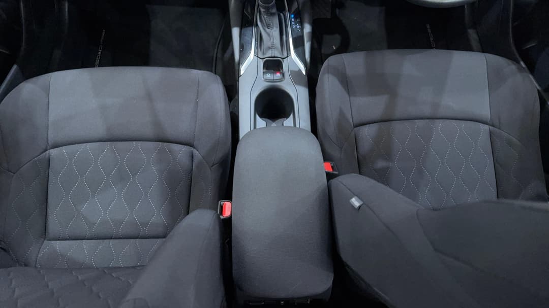2023 Toyota Corolla Cross Gx 2WD, Automatic, 23401 km, Center Console