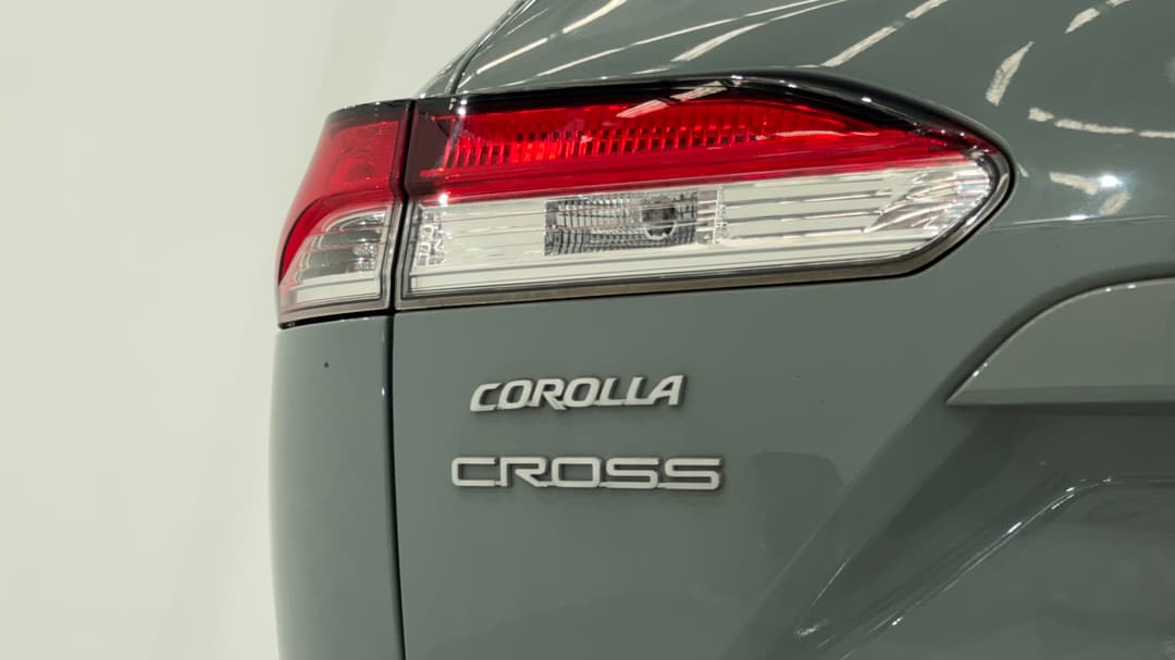 2023 Toyota Corolla Cross Gx 2WD, Automatic, 23401 km, Badge (Boot Left Side)