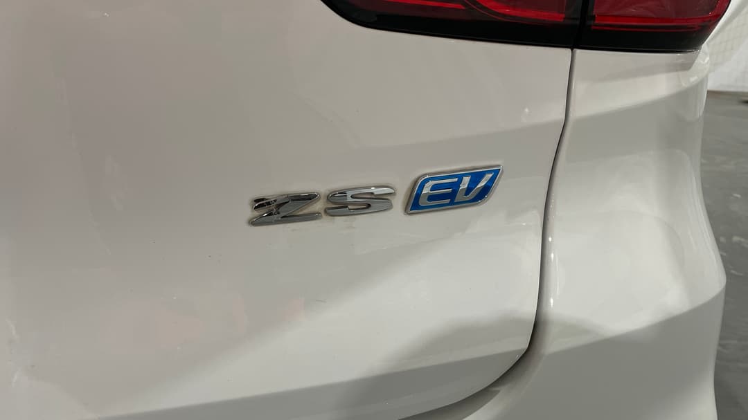 2020 MG ZS EV Essence, Automatic, 83813 km, Badge (Boot Right Side)
