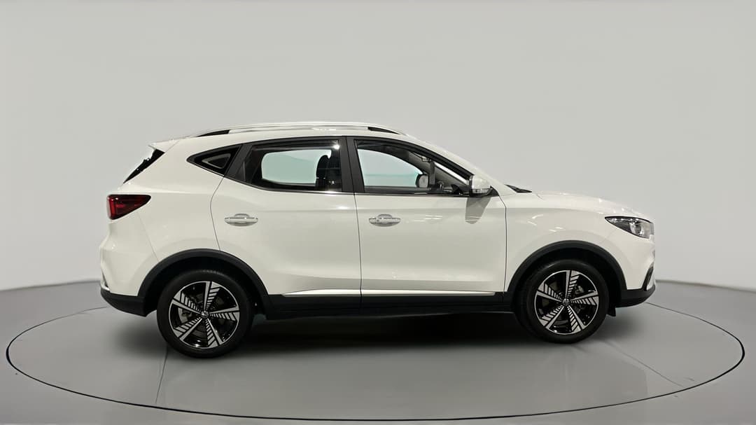 2020 MG ZS EV Essence, Automatic, 83813 km, Right Side View