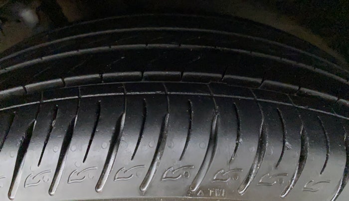 2020 KIA SONET HTX 1.0 IMT, Petrol, Manual, 16,517 km, Right Front Tyre Tread