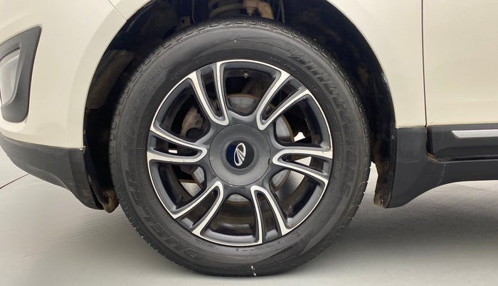 2018 Mahindra MARAZZO M8 7 STR, Diesel, Manual, 83,809 km, Left Front Wheel