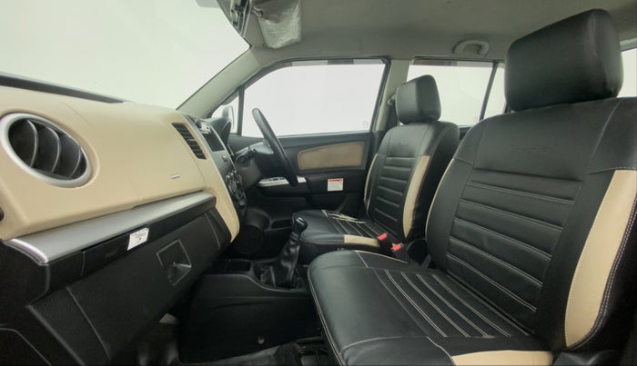 2018 Maruti Wagon R 1.0 LXI CNG, CNG, Manual, 39,623 km, Right Side Front Door Cabin