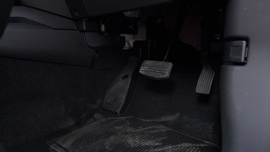 Pedals and Footmat