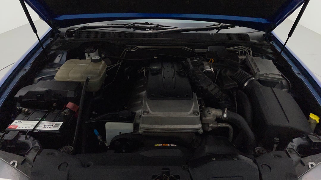 Open Bonnet (Engine)