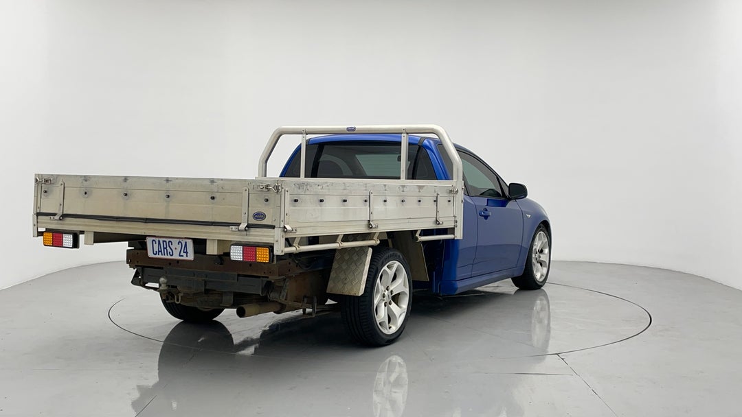 Right Back Diagonal (45- Degree) View