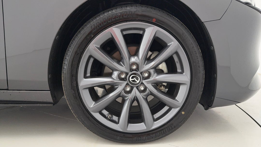 2024 Mazda 3 G20 Touring, Automatic, 11608 km, Right Front Wheel