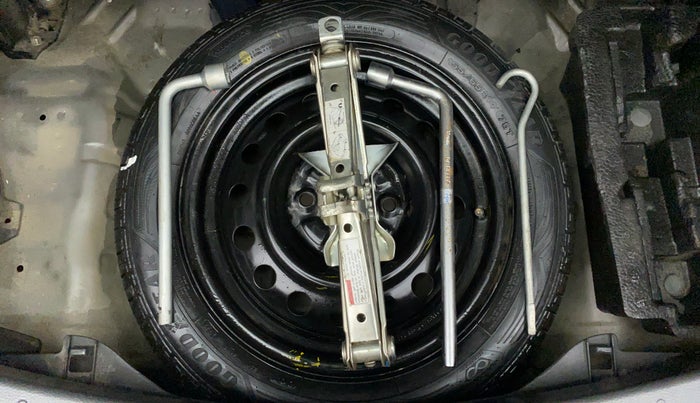2011 Maruti Wagon R 1.0 VXI, Petrol, Manual, 41,982 km, Spare Tyre
