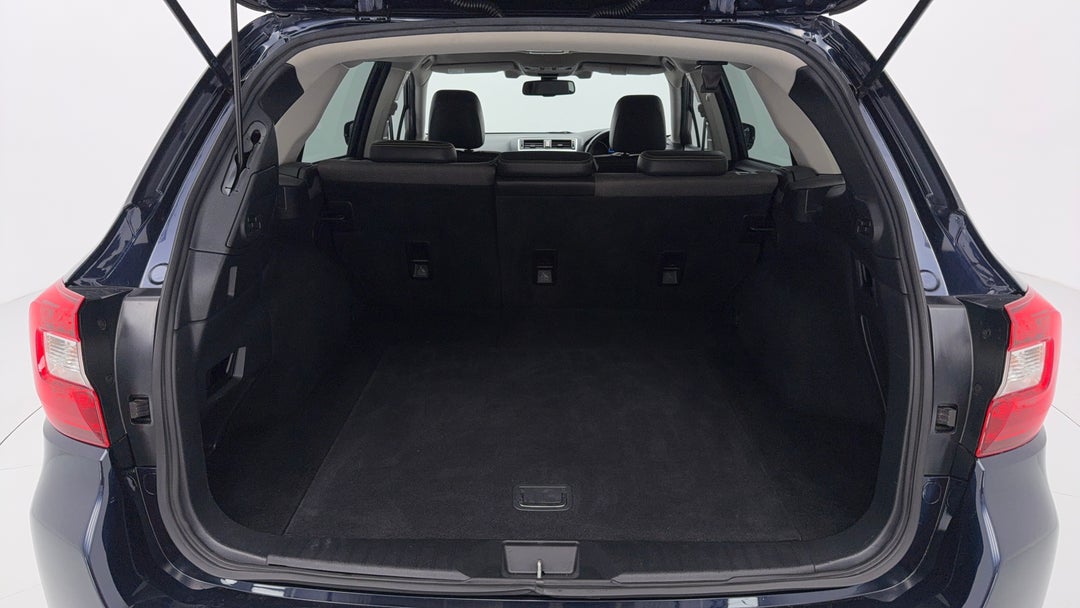 2020 Subaru Outback 2.5i-X AWD, Automatic, 121518 km, Boot Inside View