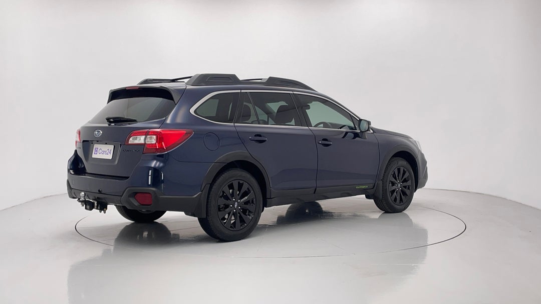 2020 Subaru Outback 2.5i-X AWD, Automatic, 121518 km, Right Back Diagonal (45- Degree) View