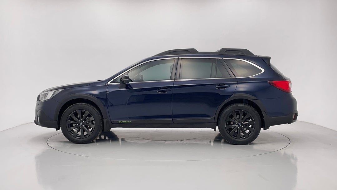 2020 Subaru Outback 2.5i-X AWD, Automatic, 121518 km, Left Side View