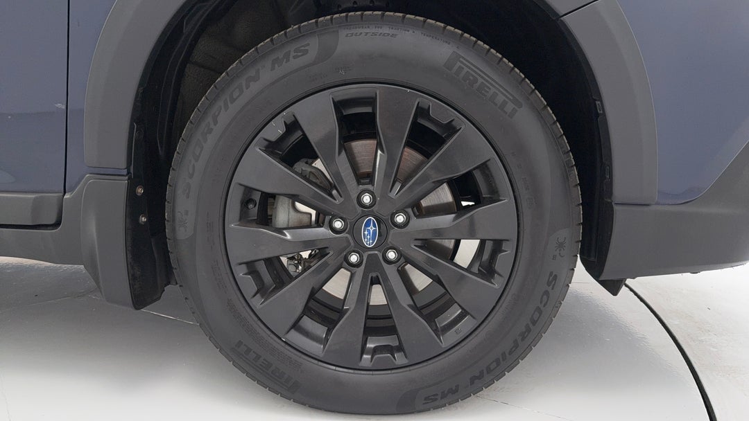 2020 Subaru Outback 2.5i-X AWD, Automatic, 121518 km, Right Front Wheel