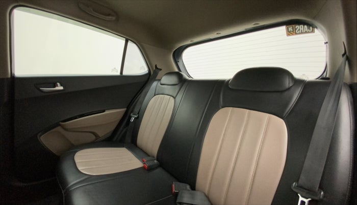 2018 Hyundai Grand i10 SPORTZ (O) 1.2 U2 CRDI, Diesel, Manual, 68,204 km, Right Side Rear Door Cabin