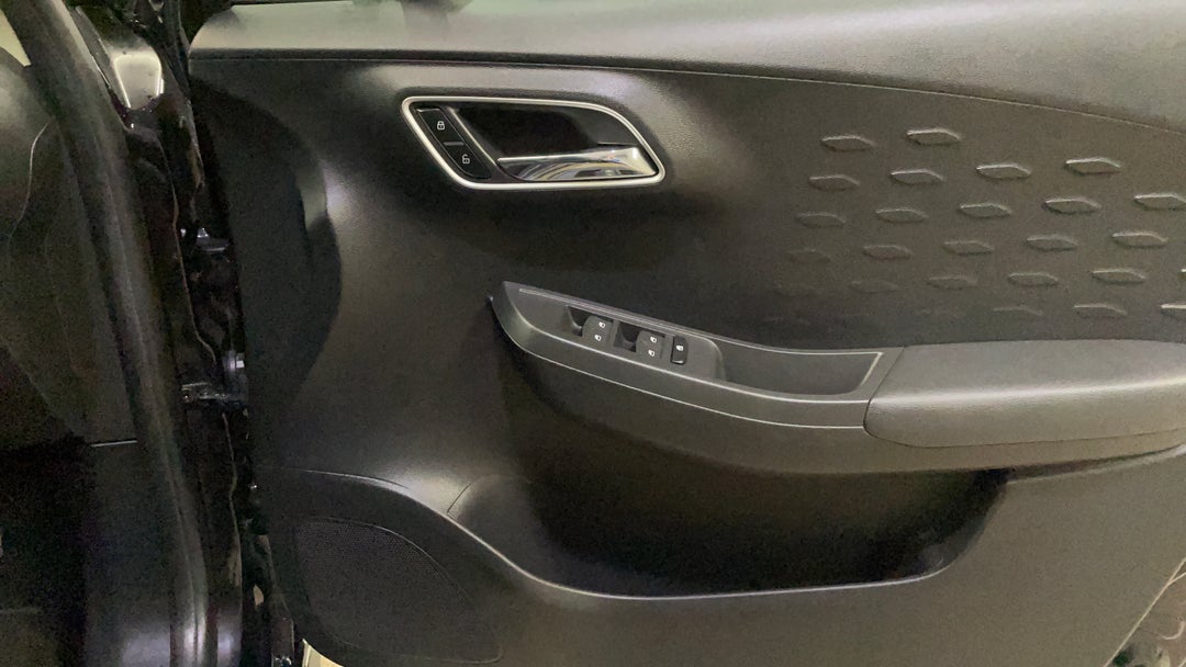 2020 MG Mg3 Auto Excite (with Navigation), Automatic, 61155 km, Speaker View