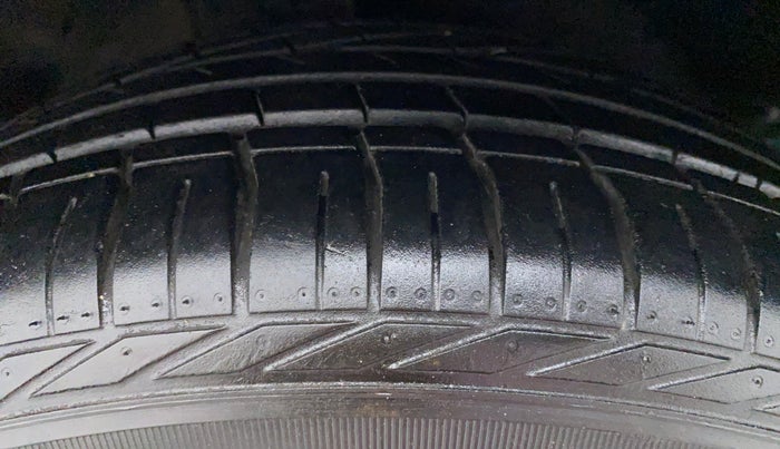2012 Honda Accord 2.4 MT, Petrol, Manual, 50,447 km, Left Rear Tyre Tread