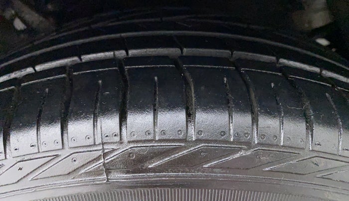 2012 Honda Accord 2.4 MT, Petrol, Manual, 50,447 km, Left Front Tyre Tread