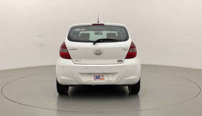 2011 Hyundai i20 ASTA 1.4 AT VTVT, Petrol, Automatic, 1,00,159 km, Back/Rear