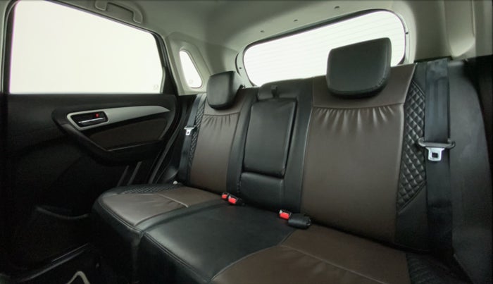 2021 Toyota URBAN CRUISER PREMIUM GRADE MT, Petrol, Manual, 30,406 km, Right Side Rear Door Cabin